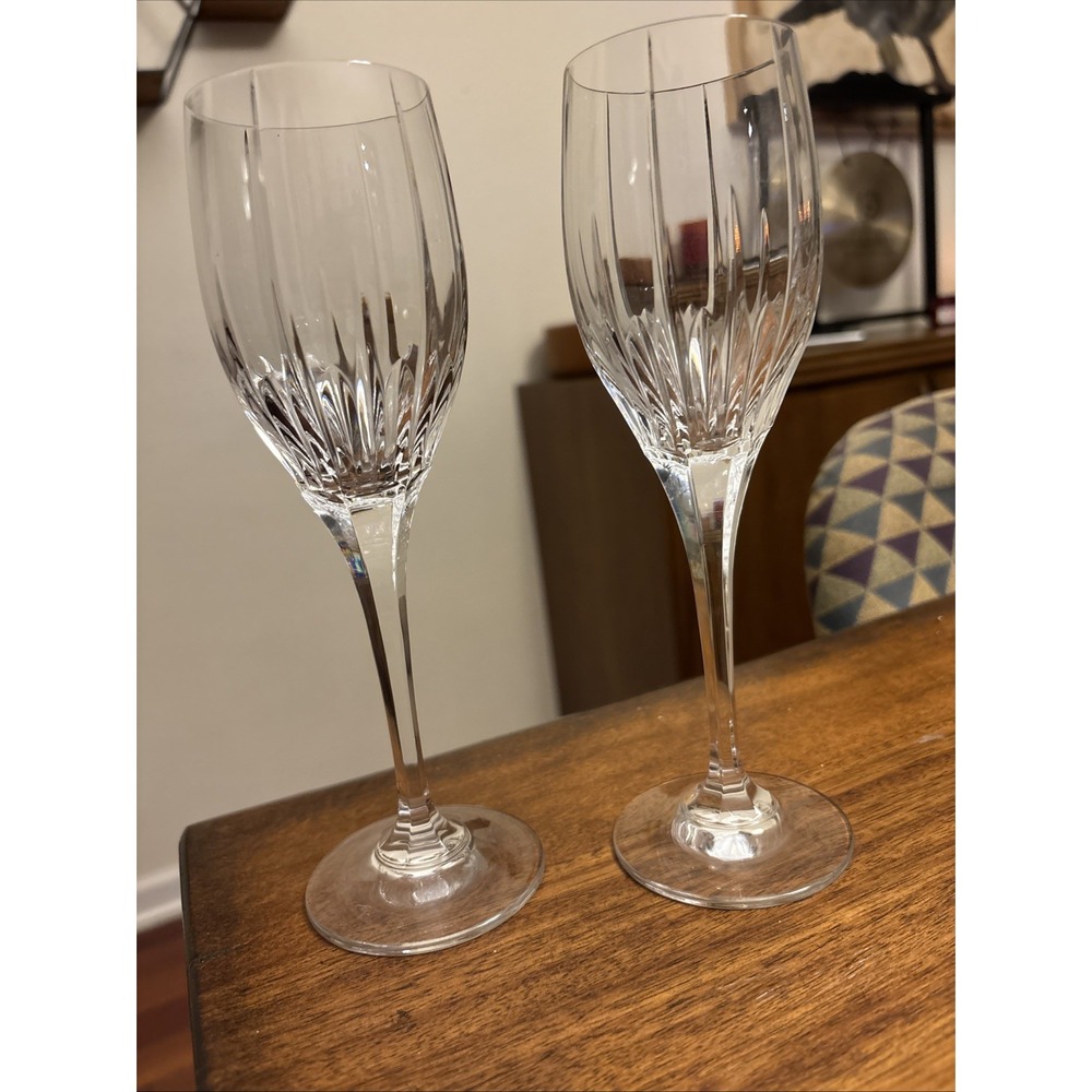 Mikasa Artic Lights Crystal Wine Glasses 8 1/4" - Set Of 2 - Elegant Sparkling
